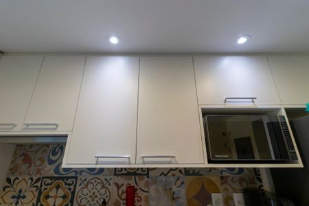 Apartamento à venda com 80m², 2 quartos e 1 vagaCozinha - Armários