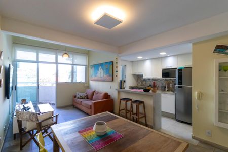 Apartamento à venda com 80m², 2 quartos e 1 vagaSala