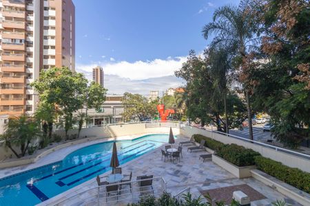 Apartamento à venda com 80m², 2 quartos e 1 vagaVista da sacada