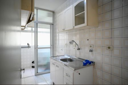 Apartamento à venda com 51m², 2 quartos e 1 vagaCozinha