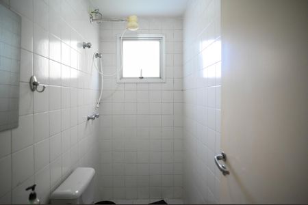 Apartamento à venda com 51m², 2 quartos e 1 vagaBanheiro Social