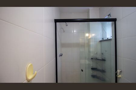 Casa de condomínio para alugar com 270m², 5 quartos e 3 vagas Casa de condomínio para alugar com 270m², 5 quartos e 3 vagasBanheiro da Suíte 3