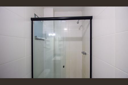 Casa de condomínio para alugar com 270m², 5 quartos e 3 vagas Casa de condomínio para alugar com 270m², 5 quartos e 3 vagasBanheiro da Suíte 4