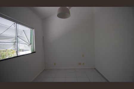 Casa de condomínio para alugar com 270m², 5 quartos e 3 vagas Casa de condomínio para alugar com 270m², 5 quartos e 3 vagasSuíte 3