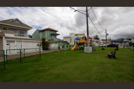 Casa de condomínio para alugar com 270m², 5 quartos e 3 vagas Casa de condomínio para alugar com 270m², 5 quartos e 3 vagasÁrea Comum - Playground