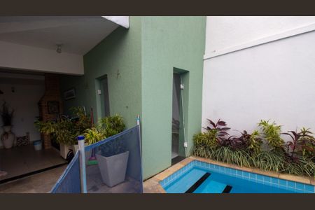 Casa de condomínio para alugar com 270m², 5 quartos e 3 vagas Casa de condomínio para alugar com 270m², 5 quartos e 3 vagasSauna