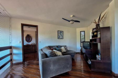 Casa de condomínio à venda com 180m², 4 quartos e 2 vagasSala 3