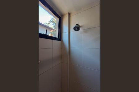 Casa de condomínio à venda com 180m², 4 quartos e 2 vagasBanheiro da Suíte 1