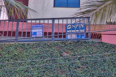 Casa de condomínio à venda com 180m², 4 quartos e 2 vagasPlaquinha 