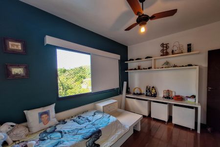 Casa de condomínio à venda com 180m², 4 quartos e 2 vagasQuarto 1