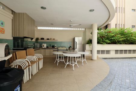 Apartamento para alugar com 183m², 4 quartos e 2 vagasÁrea comum - Churrasqueira