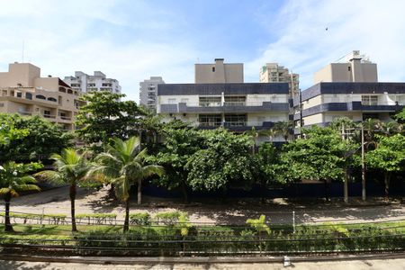 Apartamento para alugar com 183m², 4 quartos e 2 vagasVista