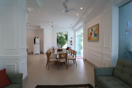 Apartamento para alugar com 183m², 4 quartos e 2 vagasÁrea comum - Salão de festas