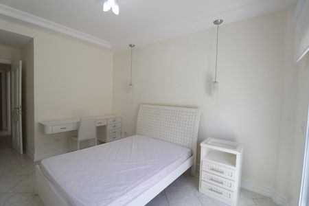 Apartamento para alugar com 183m², 4 quartos e 2 vagasQuarto Suíte 1