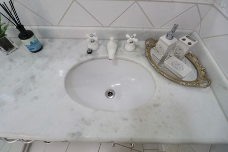 Apartamento para alugar com 183m², 4 quartos e 2 vagasBanheiro Suíte 1