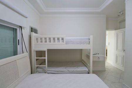 Apartamento para alugar com 183m², 4 quartos e 2 vagasQuarto Suíte 3