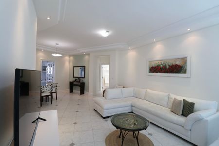 Apartamento para alugar com 183m², 4 quartos e 2 vagasSala