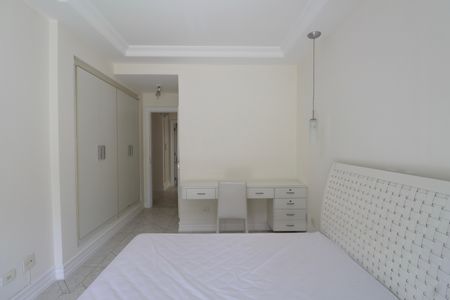 Apartamento para alugar com 183m², 4 quartos e 2 vagasQuarto Suíte 1