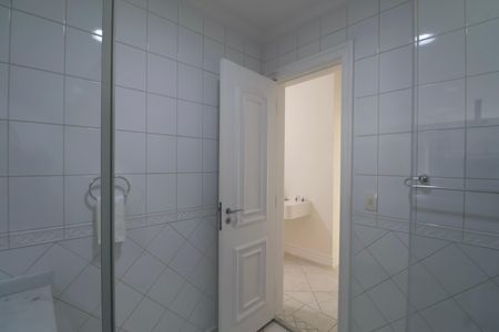 Apartamento para alugar com 183m², 4 quartos e 2 vagasBanheiro Suíte 3
