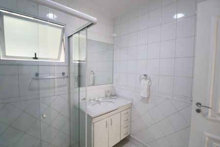 Apartamento para alugar com 183m², 4 quartos e 2 vagasBanheiro Suíte 3