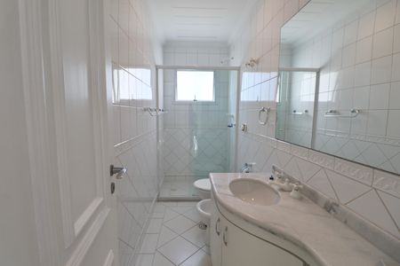 Apartamento para alugar com 183m², 4 quartos e 2 vagasBanheiro Suíte 2