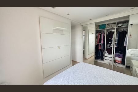 Apartamento para alugar com 70m², 2 quartos e 2 vagasSuite