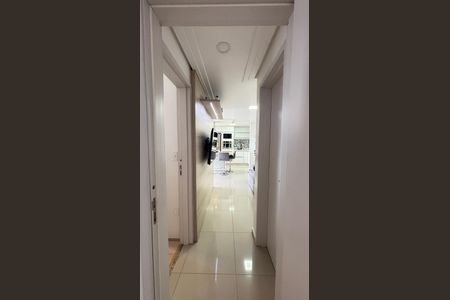 Apartamento para alugar com 70m², 2 quartos e 2 vagasCorredor