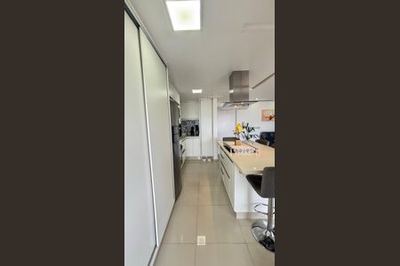 Apartamento para alugar com 70m², 2 quartos e 2 vagasSala/Cozinha