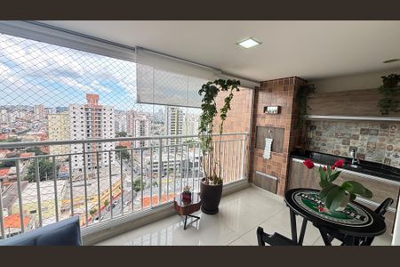 Apartamento para alugar com 70m², 2 quartos e 2 vagasVaranda