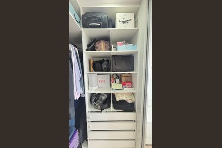 Apartamento para alugar com 70m², 2 quartos e 2 vagas Closet da Suíte