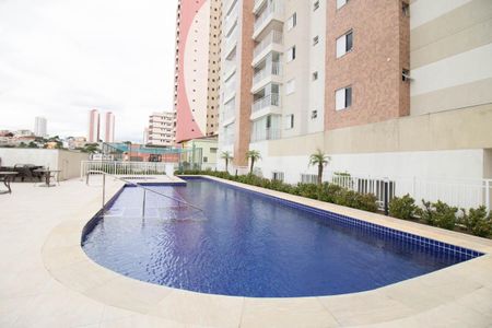 Apartamento para alugar com 70m², 2 quartos e 2 vagasÁrea Comum - Piscina