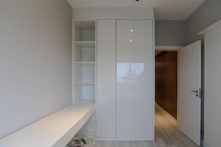 Apartamento para alugar com 134m², 3 quartos e 3 vagasQuarto 2