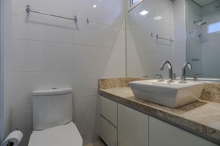 Apartamento para alugar com 134m², 3 quartos e 3 vagasBanheiro
