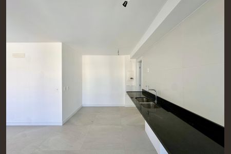 Apartamento à venda com 158m², 3 quartos e 1 vagaCozinha