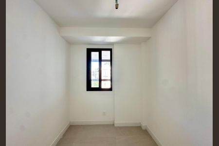 Apartamento à venda com 158m², 3 quartos e 1 vagaSuíte 4