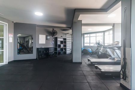 Apartamento para alugar com 134m², 3 quartos e 3 vagas Apartamento para alugar com 134m², 3 quartos e 3 vagasÁrea comum - Academia