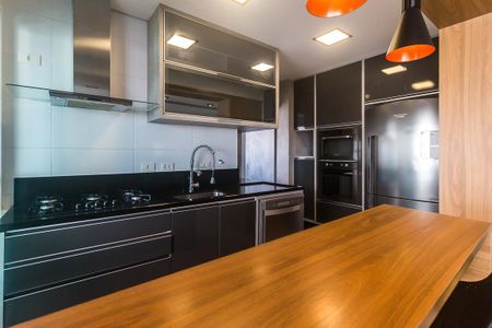 Apartamento para alugar com 134m², 3 quartos e 3 vagas Apartamento para alugar com 134m², 3 quartos e 3 vagasCozinha