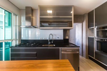 Apartamento para alugar com 134m², 3 quartos e 3 vagas Apartamento para alugar com 134m², 3 quartos e 3 vagasCozinha