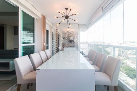 Apartamento para alugar com 134m², 3 quartos e 3 vagas Apartamento para alugar com 134m², 3 quartos e 3 vagasVaranda da Sala