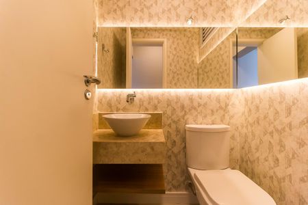 Apartamento para alugar com 134m², 3 quartos e 3 vagas Apartamento para alugar com 134m², 3 quartos e 3 vagasLavabo