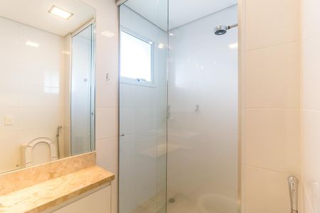 Apartamento para alugar com 134m², 3 quartos e 3 vagas Apartamento para alugar com 134m², 3 quartos e 3 vagasBanheiro da Suíte 2