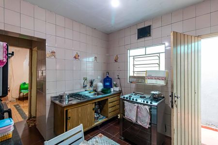Casa à venda com 320m², 2 quartos e 2 vagasCozinha