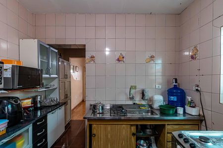Casa à venda com 320m², 2 quartos e 2 vagasCozinha
