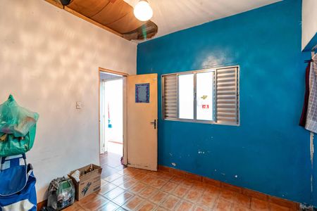 Casa à venda com 320m², 2 quartos e 2 vagasQuarto