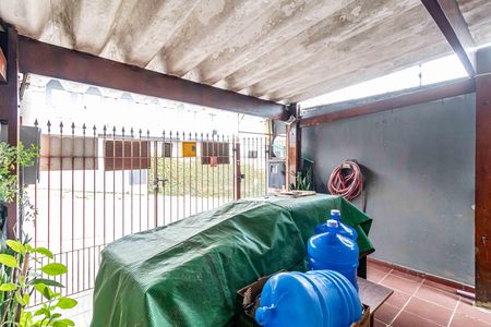 Casa à venda com 320m², 2 quartos e 2 vagasGaragem