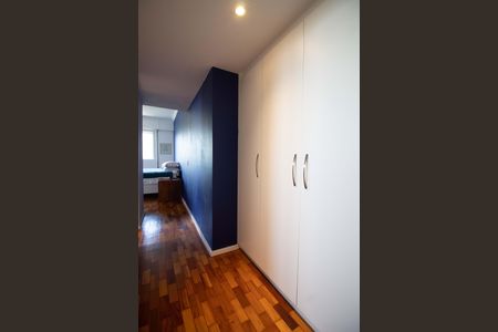 Apartamento à venda com 231m², 4 quartos e 3 vagasSuíte 2