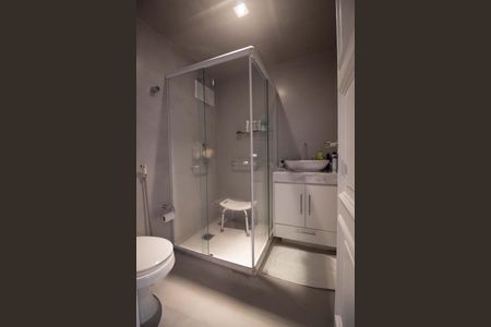 Apartamento à venda com 231m², 4 quartos e 3 vagasBanheiro Social