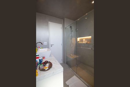 Apartamento à venda com 231m², 4 quartos e 3 vagasBanheiro Suíte 2