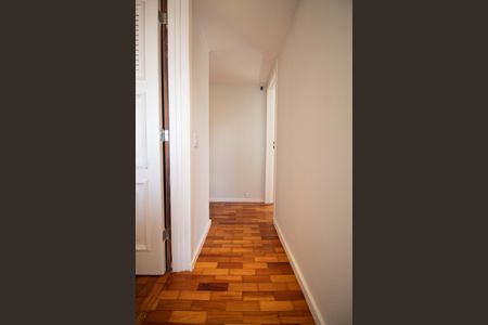 Apartamento à venda com 231m², 4 quartos e 3 vagasCorredor