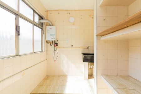 Apartamento para alugar com 55m², 2 quartos e 1 vagaÁrea de Serviço